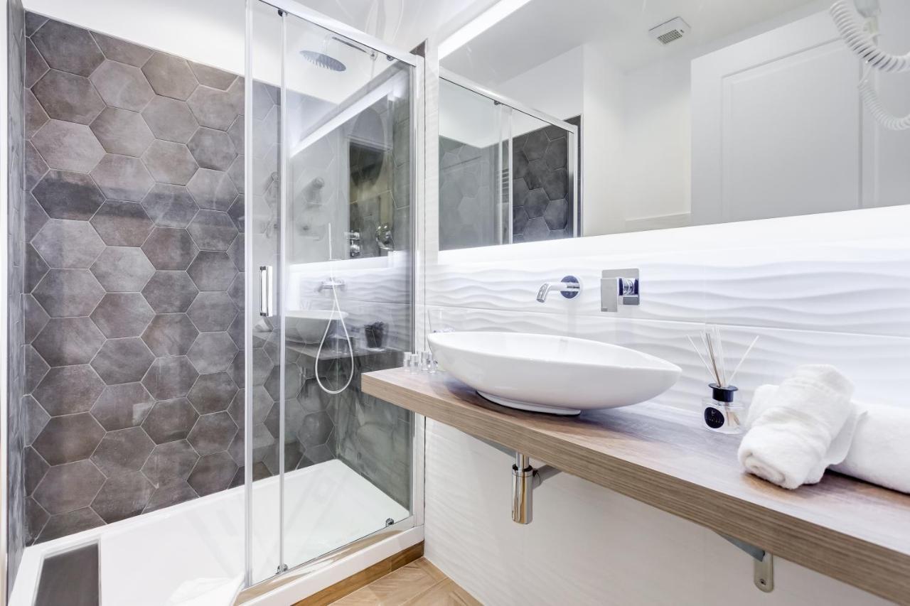Mellini Palace Suites By Premium Suites Collection ローマ エクステリア 写真