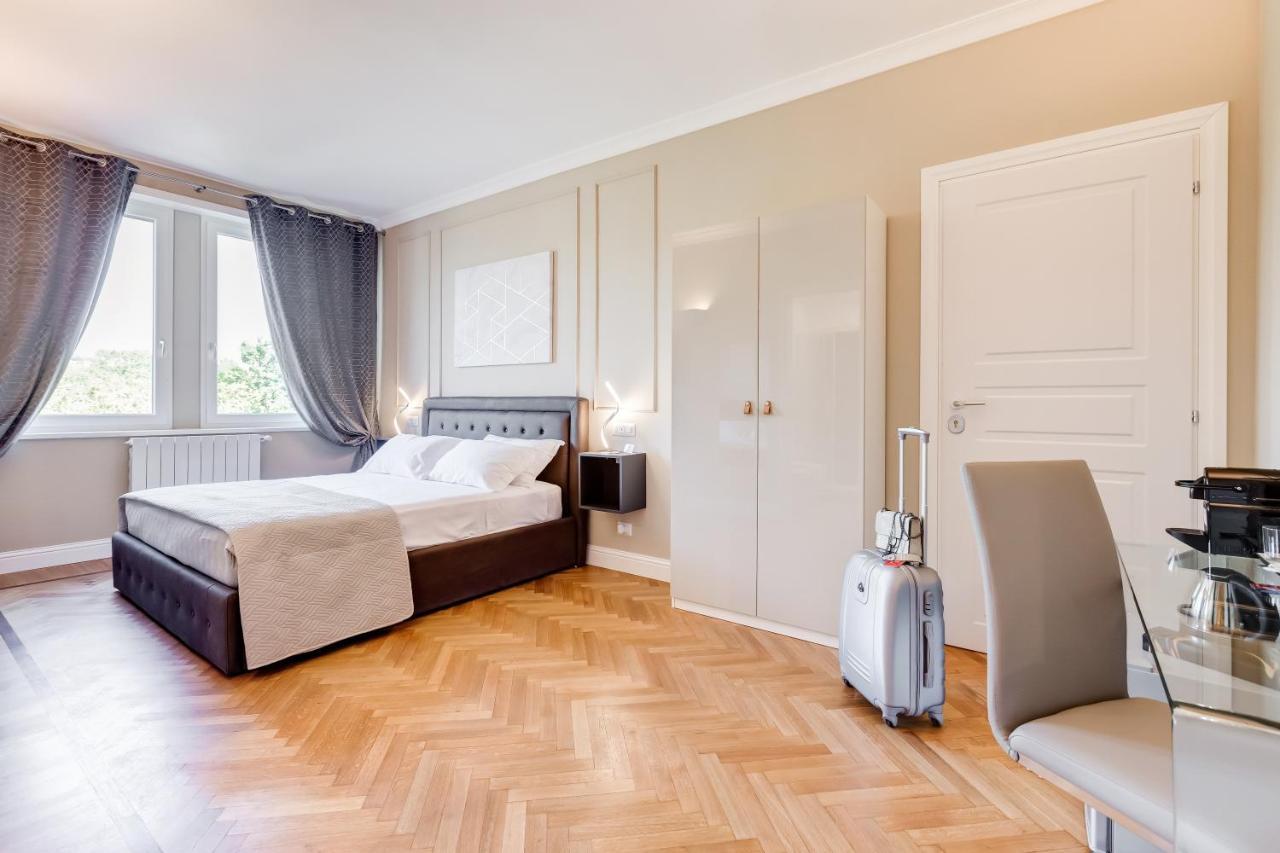 Mellini Palace Suites By Premium Suites Collection ローマ エクステリア 写真