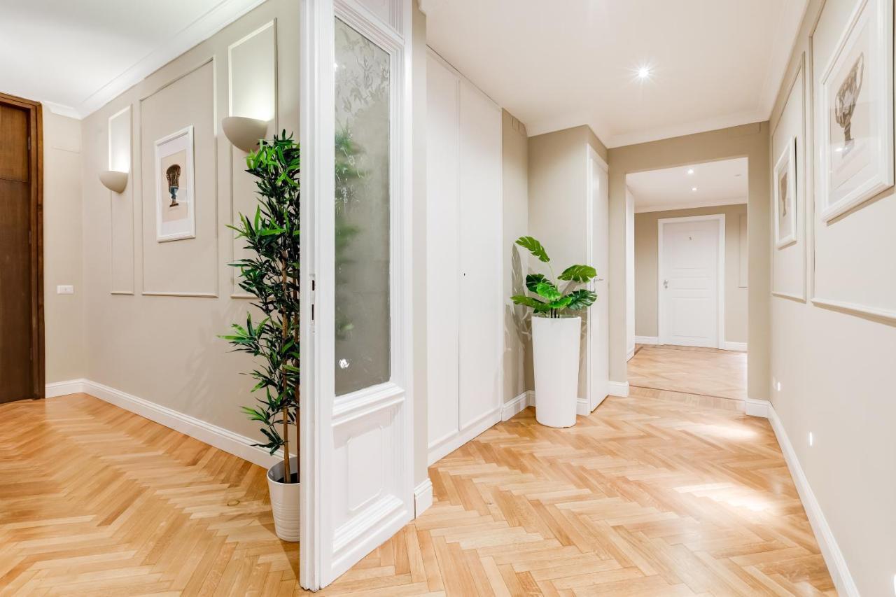 Mellini Palace Suites By Premium Suites Collection ローマ エクステリア 写真