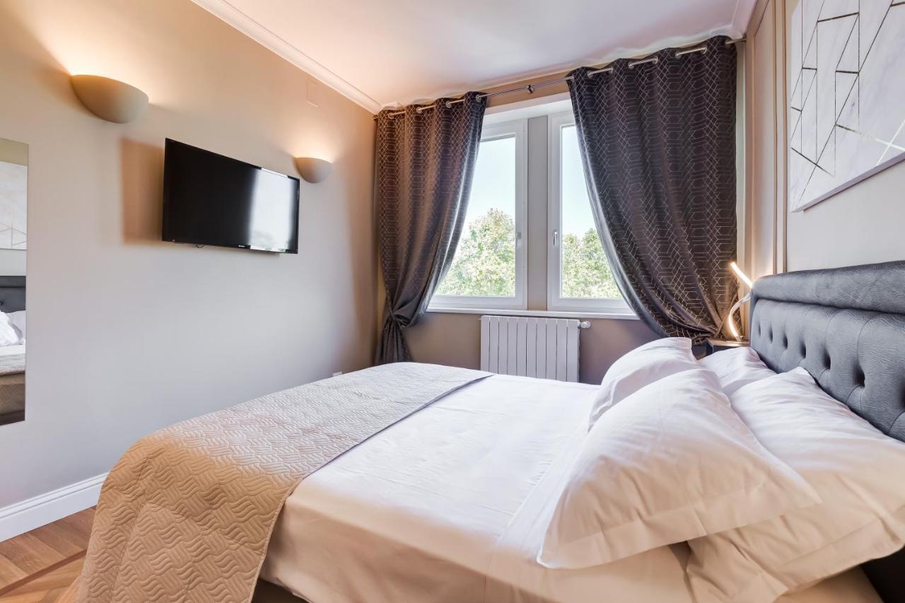 Mellini Palace Suites By Premium Suites Collection ローマ エクステリア 写真