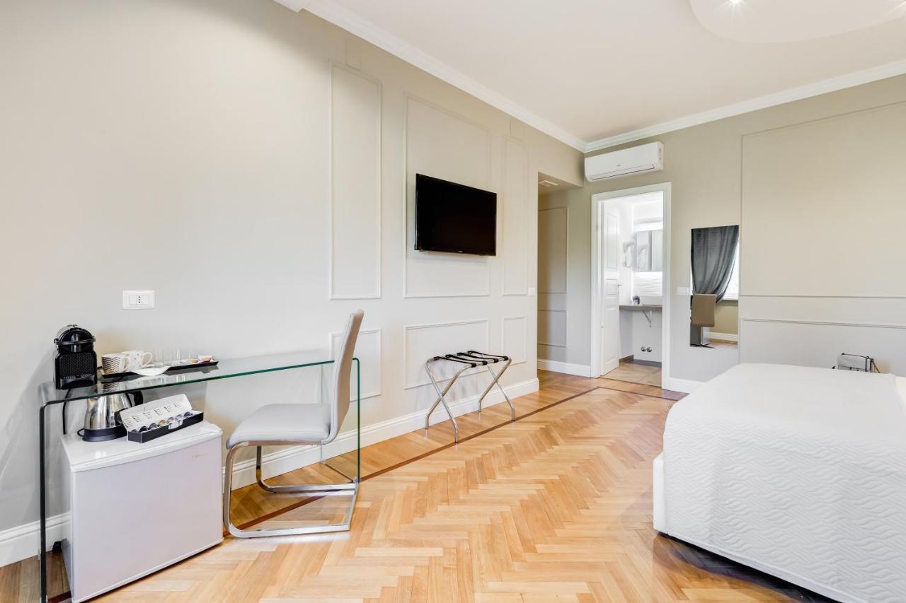 Mellini Palace Suites By Premium Suites Collection ローマ エクステリア 写真